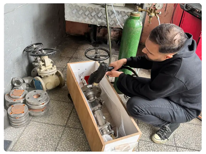 آزمایشگاه متالورژی پارسیان